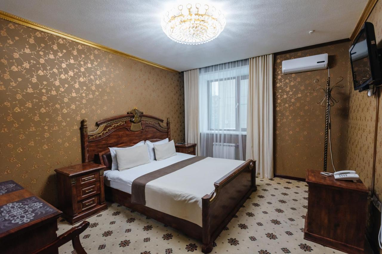 Altyn Adam Hotel Petropavlovsk Luaran gambar