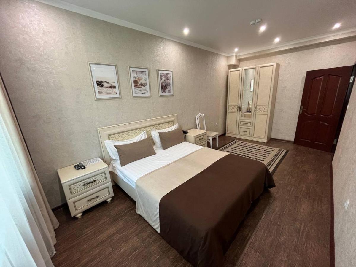 Altyn Adam Hotel Petropavlovsk Luaran gambar