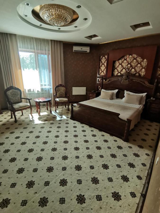 Altyn Adam Hotel Petropavlovsk Luaran gambar