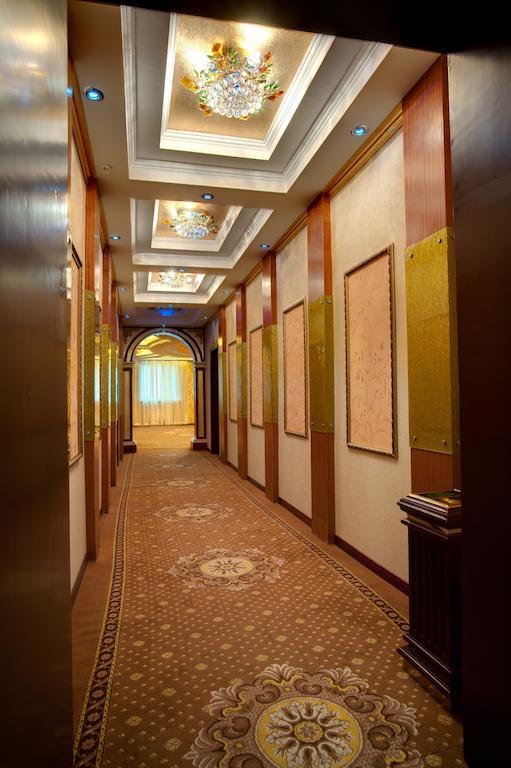 Altyn Adam Hotel Petropavlovsk Luaran gambar